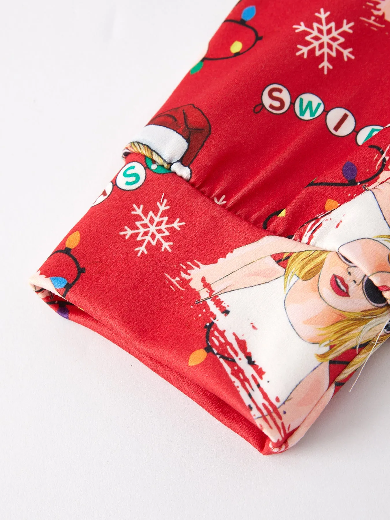 PREORDER  Ship on 4th Dec TS Christmas Print Red Girls Milk Silk Girls Pajamas