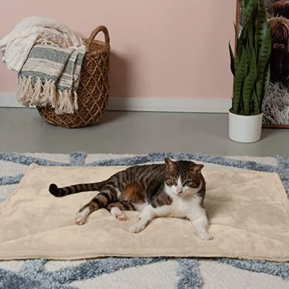 Thermanap Self-Warming Dog And Cat Blanket